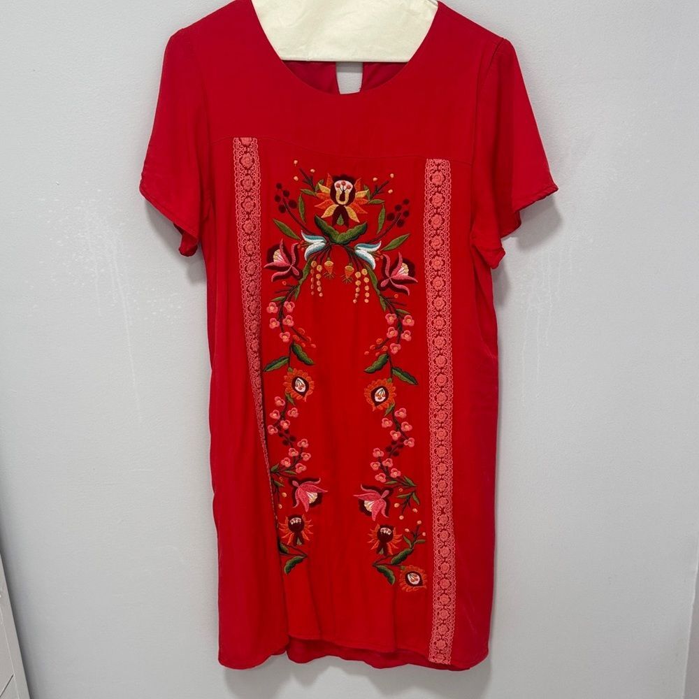 DAVI & DANI Scarlet Dress with embroidery size M